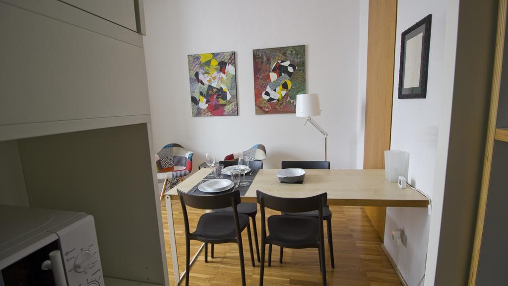 Italianway-Crema Apartment Milan Bagian luar foto